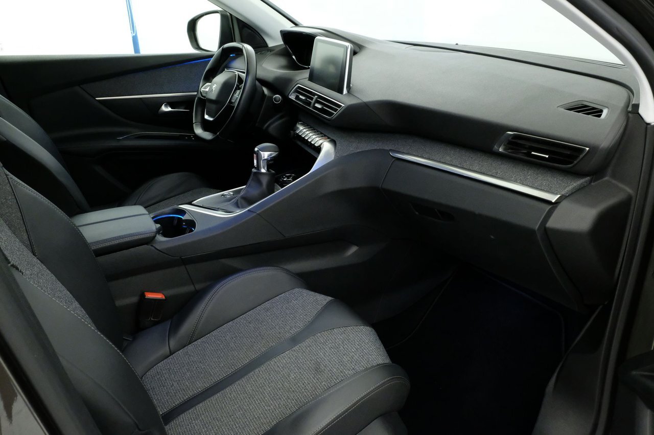 10110072 um8 NG7a Q0w Zyk9 VS