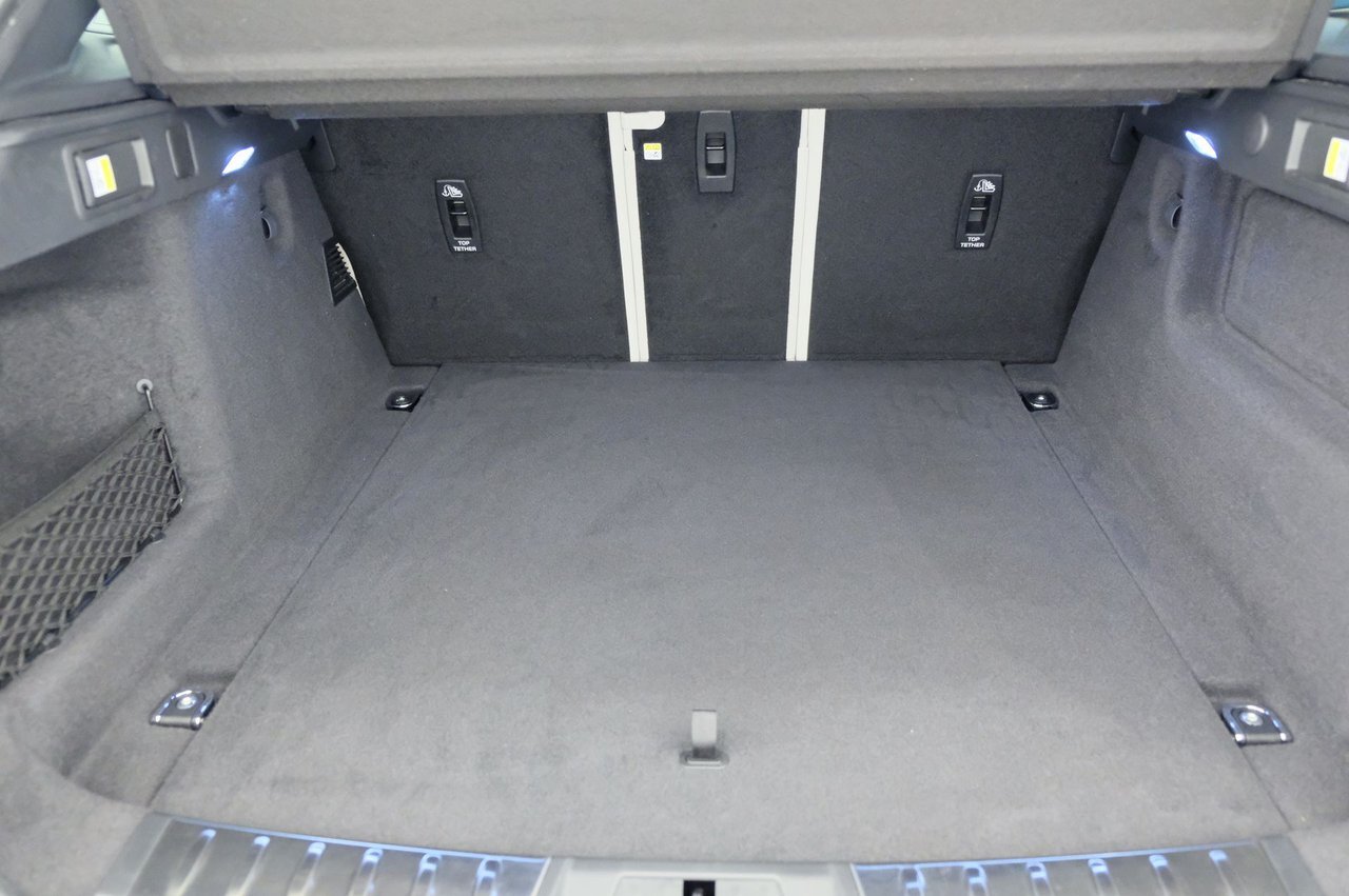 8182656 l I Tusen Bo1 XQ Pe NK