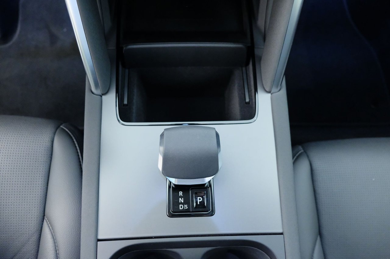 8363854 i Ht Vx Yq Qyx7 Usr5r