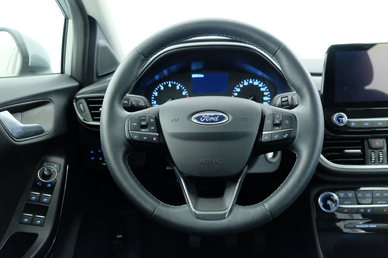 8763863 Lq8jcv J1vy C Ng3w N