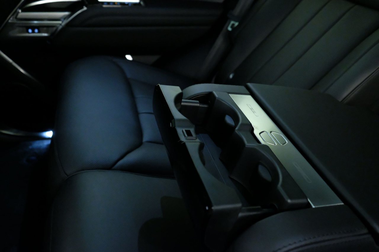 9906382 0h Lev6ra3z E Xu0 UQ