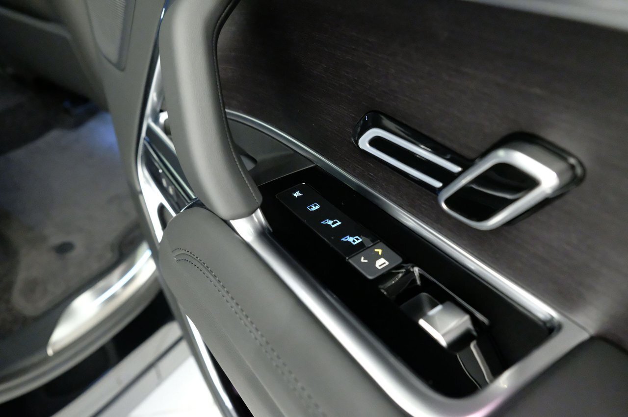 9906382 Dt4s Hy3 Yb O90 CNOI