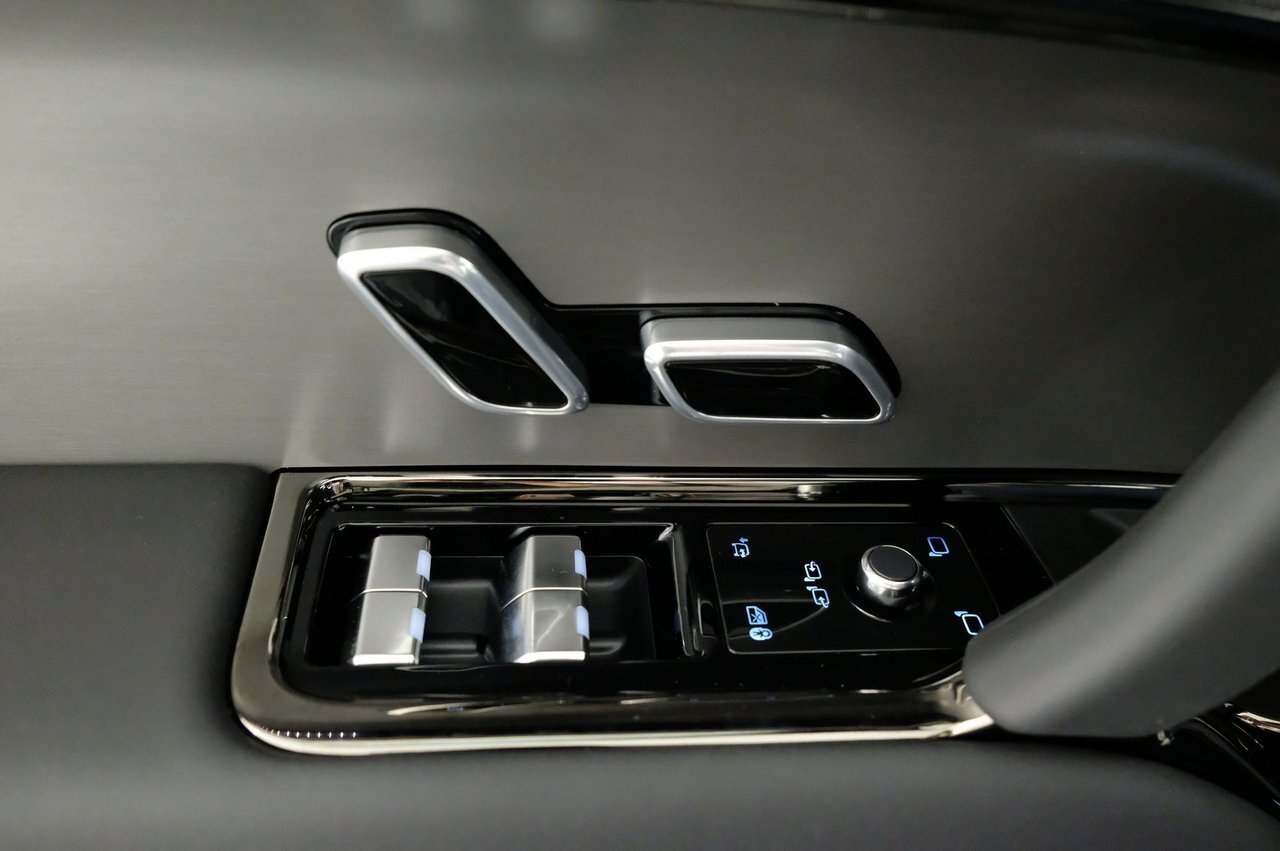 9906506 YJ1prhnw R1 Xyv7pn